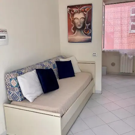 Nives Cosy In The Center With Terrace And Ac *