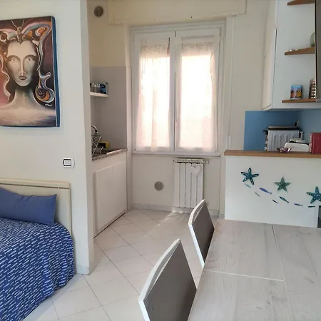 Nives Cosy * Monterosso al Mare